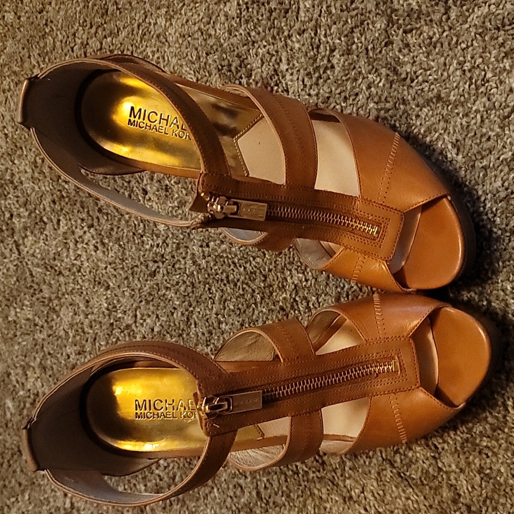 Michael kors heels